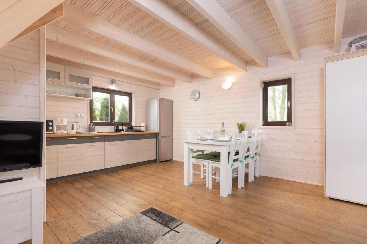 Strzezenice Domek Wakacyjny By Noclegi Renters Екстер'єр фото